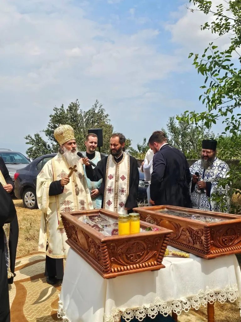 Arhiepiscopul Tomisului continuă seria de rugăciuni pentru ploaie (FOTO)  – foto 4