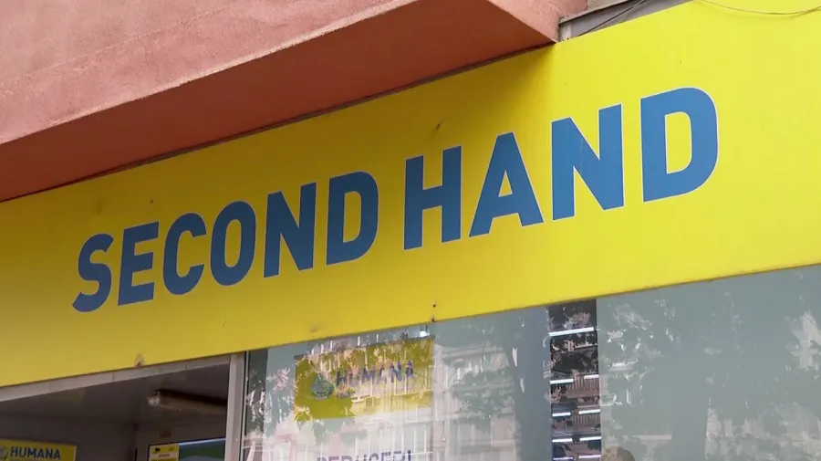 Ponturi la prima mână, pentru cine cumpără haine la mâna a doua – foto 5