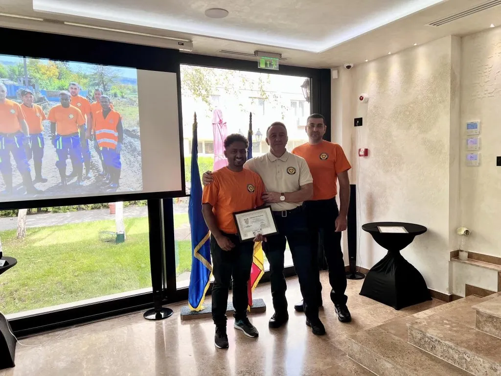 Voluntari din Sri Lanka, răsplătiți pentru solidaritate de către Corpul Salvatorilor Voluntari din România – foto 7