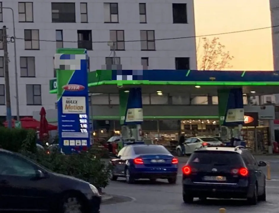 Ziua Europeană a Resuscitării. Cum stă Constanța la dotarea cu defibrilatoare în locuri publice?  – foto 6