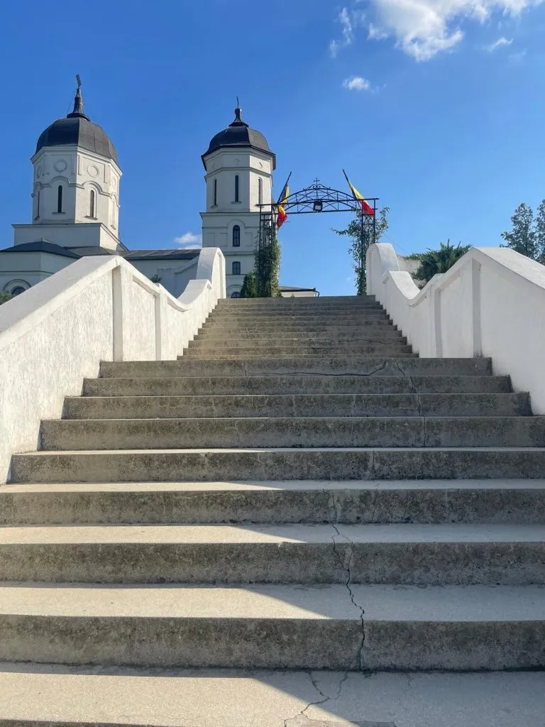 Mănăstirea Celic-Dere, oază de liniște în inima Dobrogei (GALERIE FOTO) – foto 3