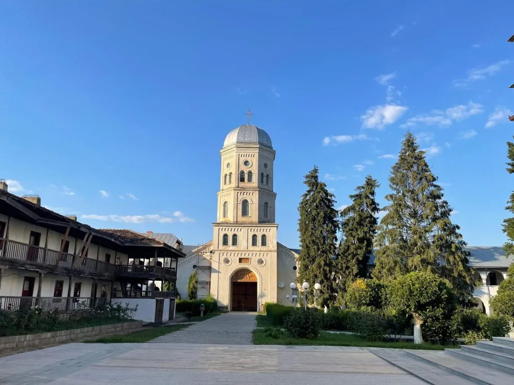 Mănăstirea Cocoș – bijuteria spirituală a Dobrogei (GALERIE FOTO) – foto 14