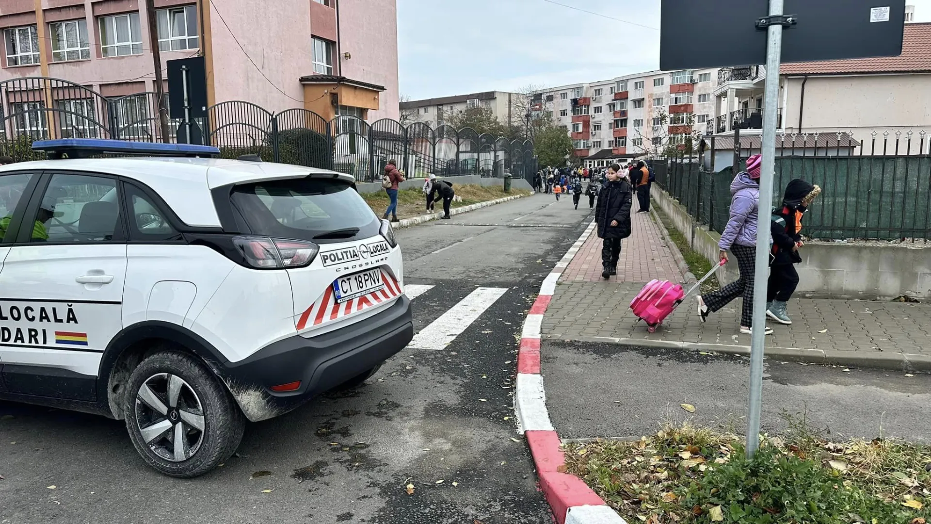 Năvodari: Siguranța copiilor, prioritară în scoli, cât și în afara ei