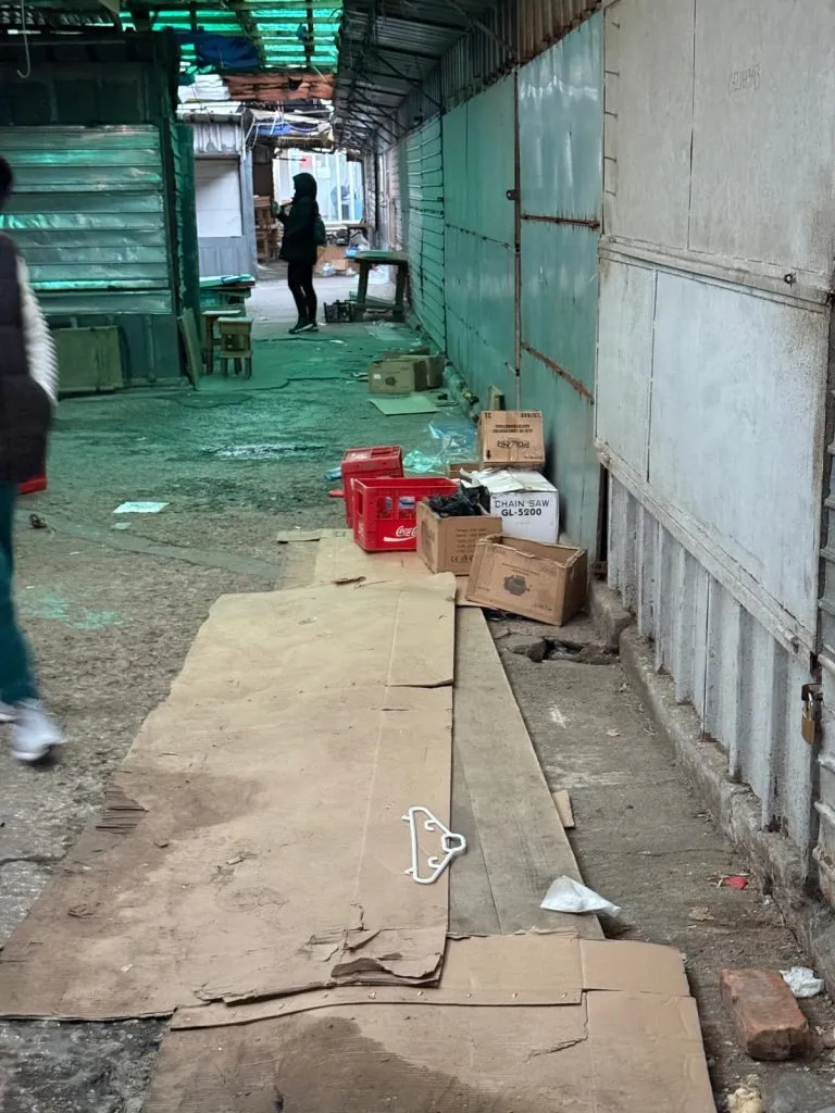 Sfârșit pentru Bazarul „La Ruși”. Se pune „punct” unei istorii de aproape 3 decenii – foto 8