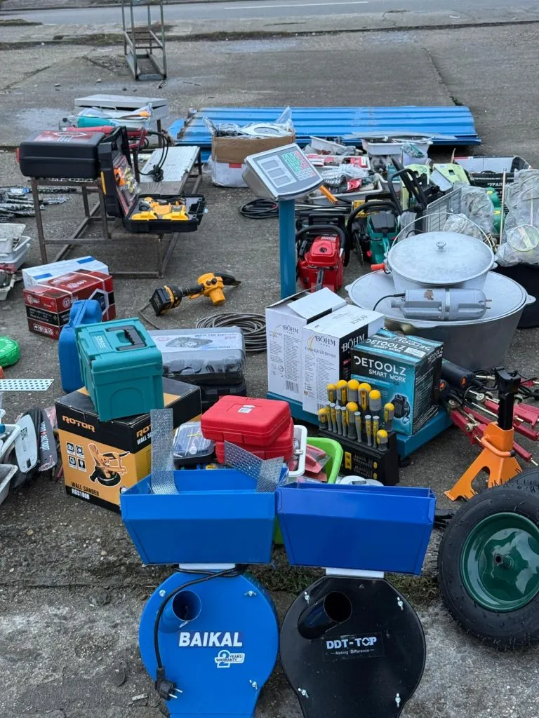Sfârșit pentru Bazarul „La Ruși”. Se pune „punct” unei istorii de aproape 3 decenii – foto 6