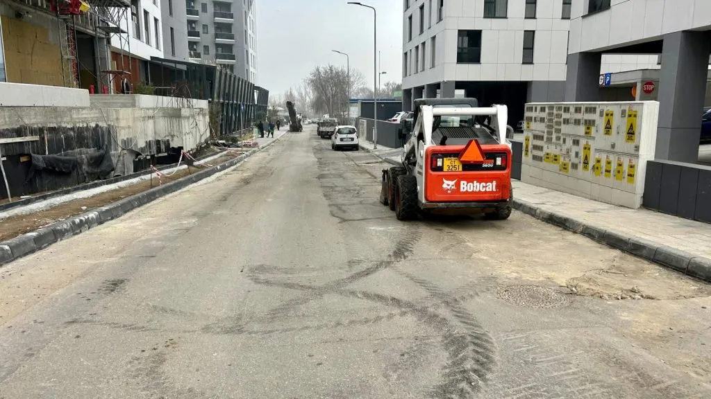 Circulație restricționată total astăzi și mâine, pe o stradă din Constanța  – foto 2