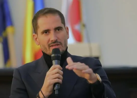 Costin Răsăuțeanu: „Susținerea lui Crin Antonescu nu este o datorie de partid, ci o datorie față de democrația românească”