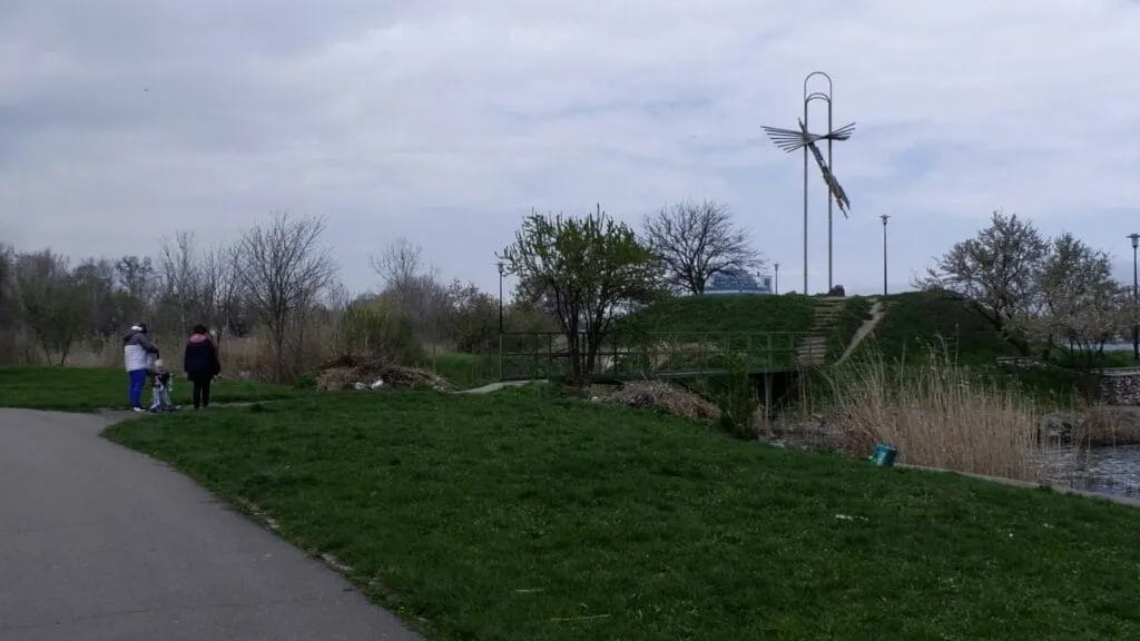 Parcul Tăbăcărie, „aproape gata” după un an și jumătate de lucrări. Realitatea LOR vs Realitatea NOASTRĂ – foto 12