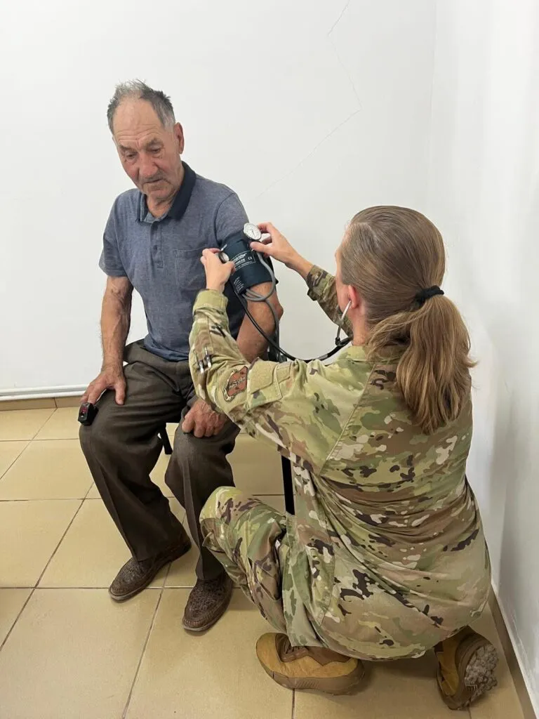 Medici din Alabama, consultații gratuite pentru localnicii din zonele izolate din Delta Dunării – foto 2