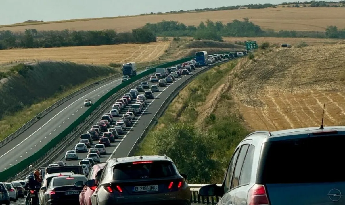 Traficul rutier este deviat pe Autostrada A2 din cauza unui accident