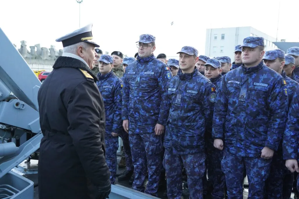 Vânătorul de mine M 270 „Sublocotenent Ion Ghiculescu”, misiune în cadrul Grupului operativ pentru combaterea minelor marine din Marea Neagră – foto 2