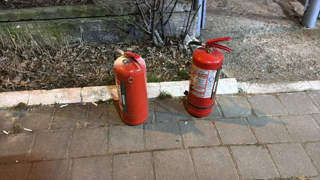 Incendiu la capela unei biserici, în Tulcea (FOTO) – foto 7