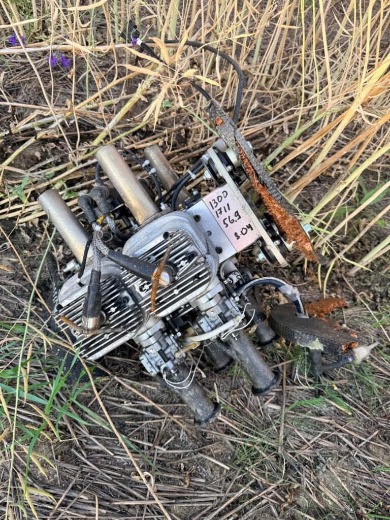 Mobilizare de forțe în județul Tulcea: Dronă cu încărcătură explozivă, găsită într-un lan de rapiță – foto 2