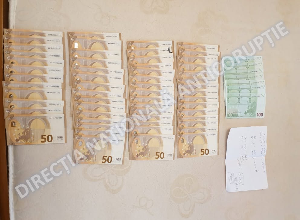 UPDATE: Trei directori din industria de apărare de stat, reținuți de DNA – foto 5