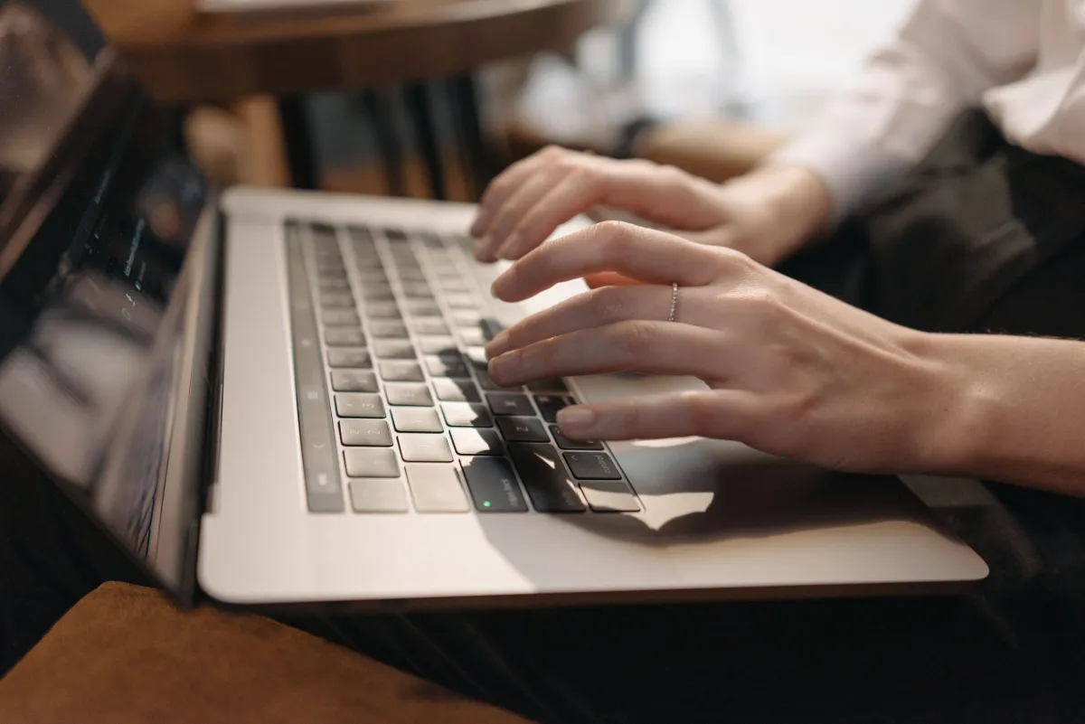 IGPR: Certificatul de integritate comportamentală poate fi obţinut şi în format electronic