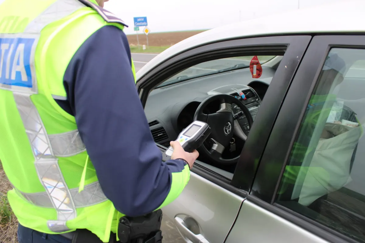 12 șoferi au rămas fără permis după ce au fost prinși băuți la volan, în județul Constanța