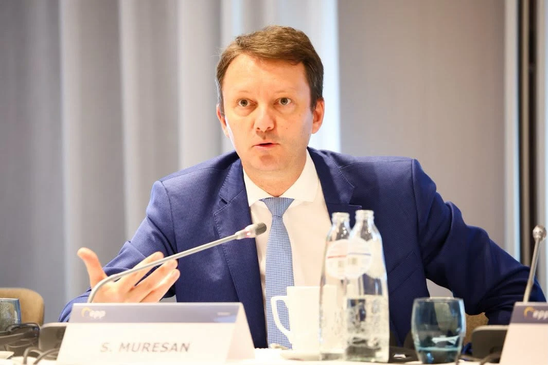 Continuă audierile miniştrilor propuşi în Cabinetul Mureşan. Doar doi au primit avize pozitive în prima zi