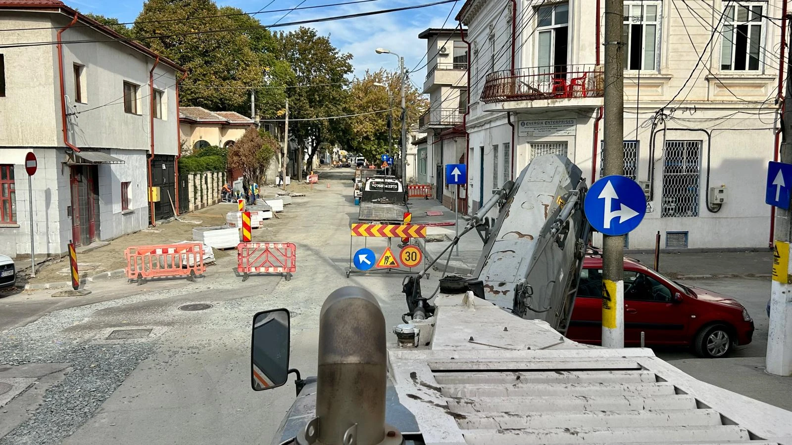 Trafic rutier restricționat total pe strada Ion Lahovari, din cauza unor lucrări