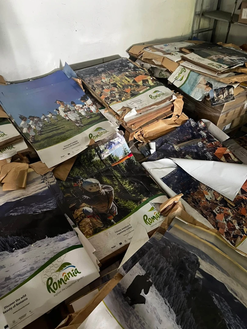Așa se promovează România turistică! Milioane de lei îngropate în praf și pânze de păianjen – foto 3