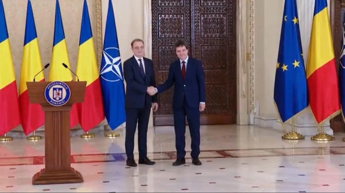 Luca Niculescu, desemnat prim-ministru de Nicușor Dan. De la jurnalism și diplomație la formarea unui guvern
