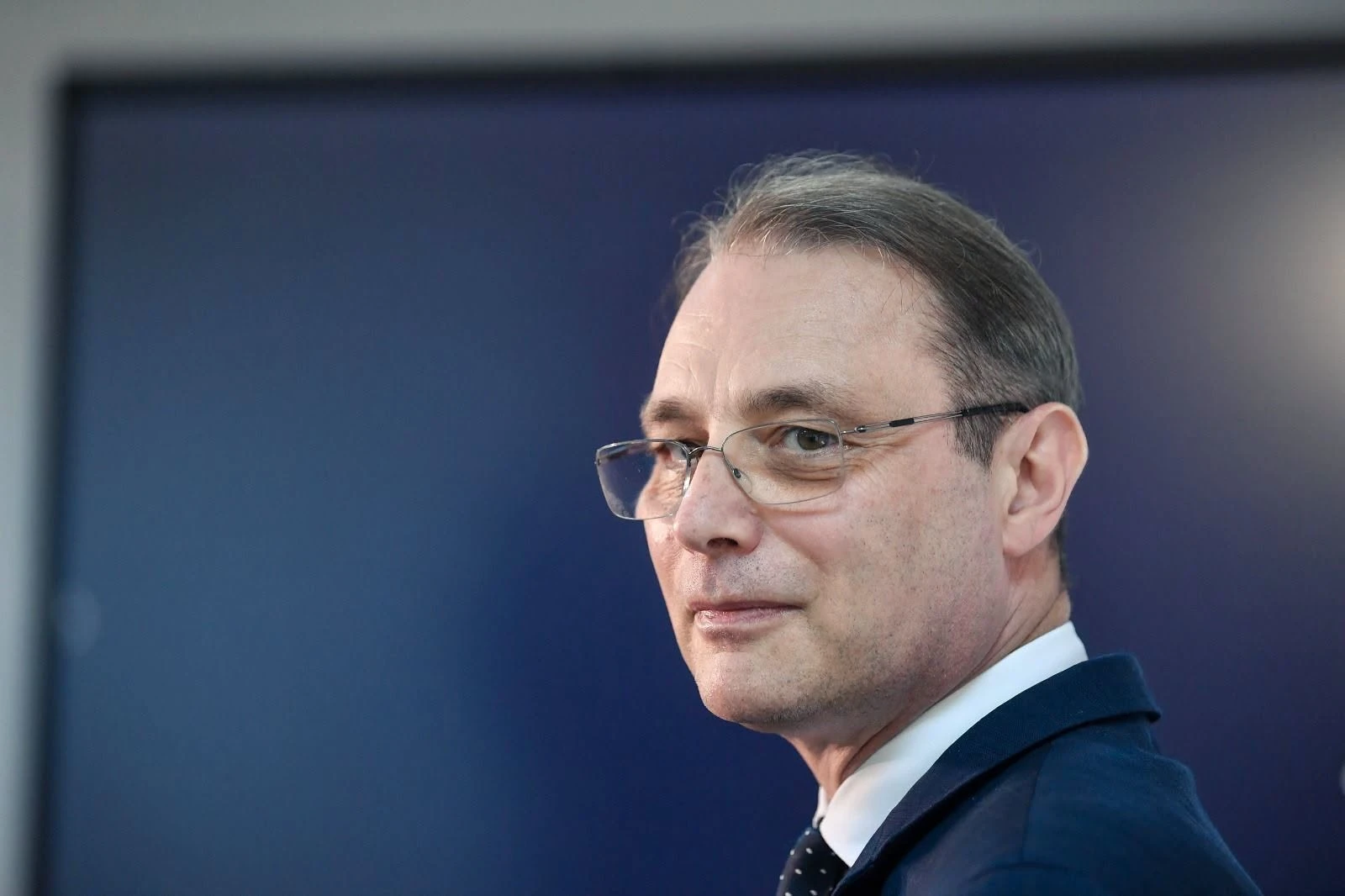 Premierul desemnat Luca Niculescu: Joi depunem la Parlament programul de guvernare şi lista miniştrilor