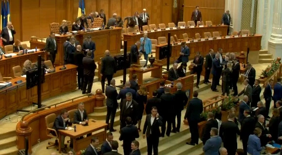 Guvernul Niculescu a trecut testul Parlamentului. Noul Executiv a obținut 280 voturi