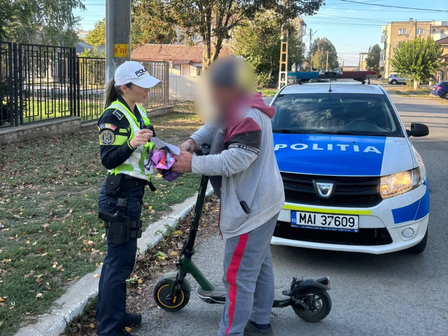 Peste 700 de sancțiuni aplicate de polițiștii rutieri din Constanța pietonilor, bicicliștilor și utilizatorilor de trotinete electrice