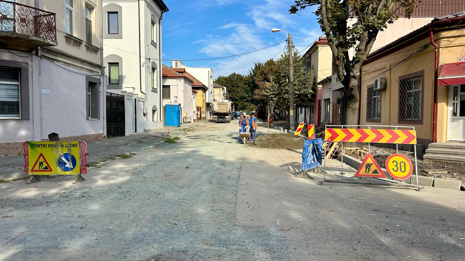 Trafic rutier restricționat total pe strada Ion Lahovari, din cauza unor lucrări – foto 3