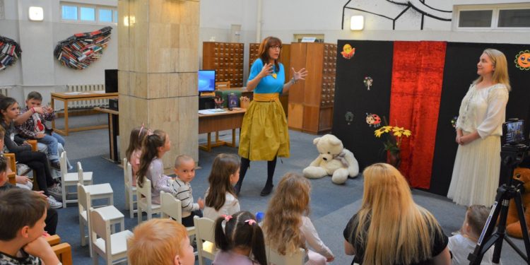 Sursa foto: Facebook - Biblioteca Județeană Constanța