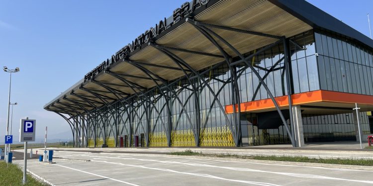 Sursă foto: Facebook - Aeroportul Internațional Brașov